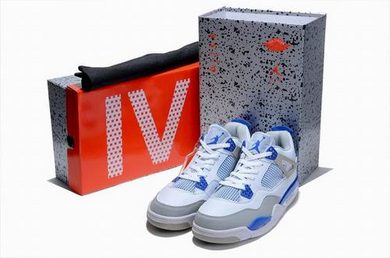 Air Jordan IV (4) Retro-18