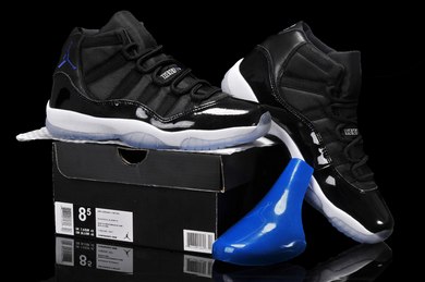 Air Jordan Retro 11 (XI) Space Jam