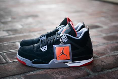 Air Jordan 4 Retro Bred