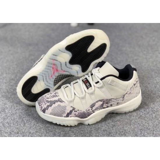 Air Jordan 11 Retro Low SE Snakeskin