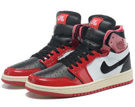 Wmns Air Jordan 1 High Zoom Comfort Chicago Bulls