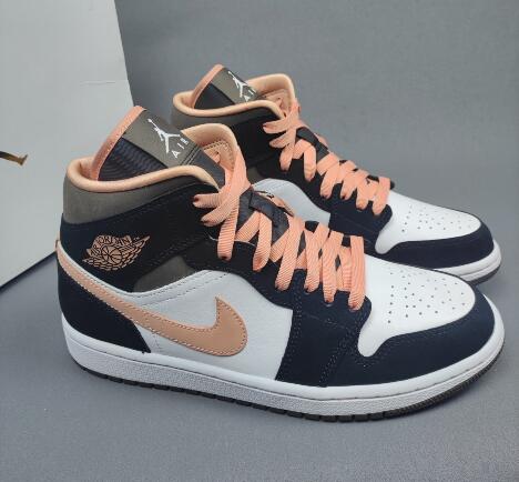 Wmns Air Jordan 1 Mid SE Peach Mocha