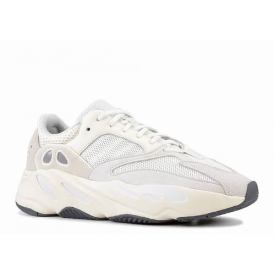 Yeezy Boost 700 Analog